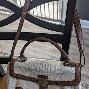 Etienne Aigner 100% Leather Hand Bag